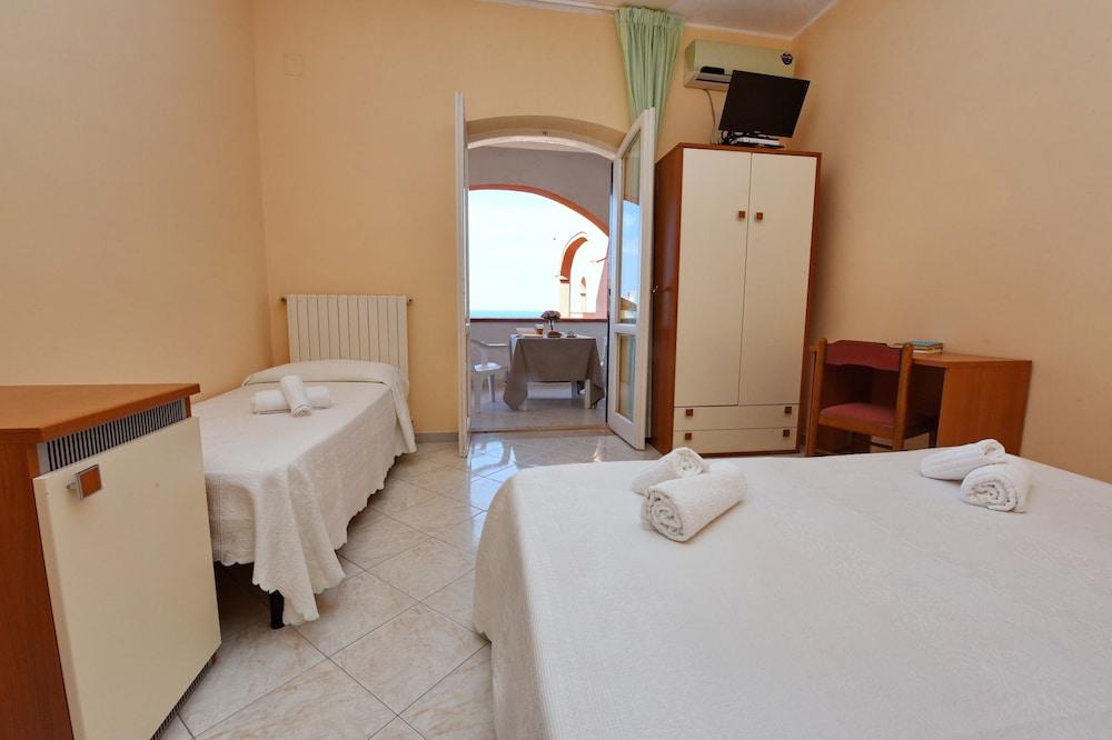 Hotel Costa D'Oro Santa Maria di Castellabate Dış mekan fotoğraf