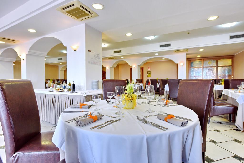 Hotel Costa D'Oro Santa Maria di Castellabate Dış mekan fotoğraf